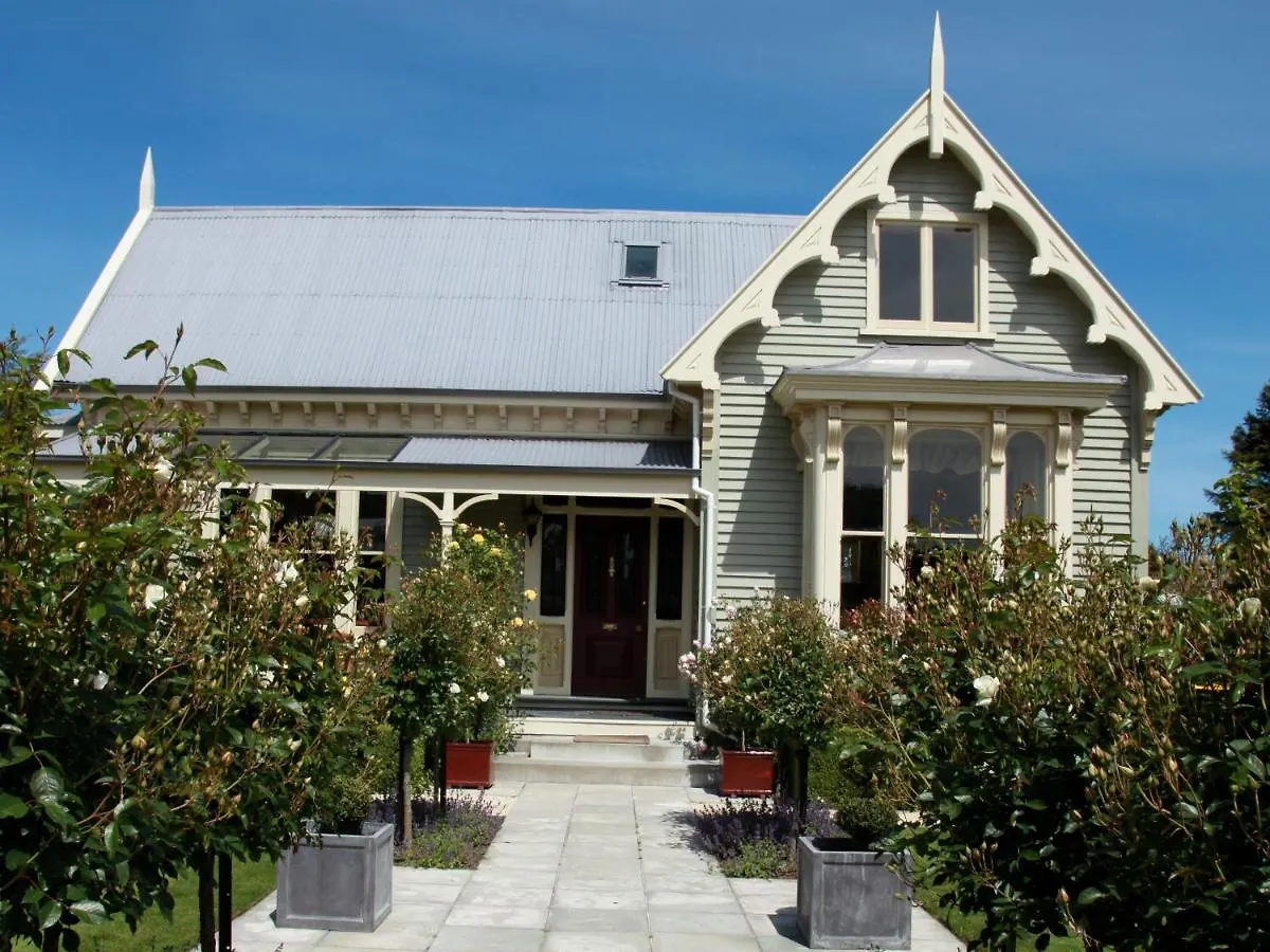 *** Bed & Breakfast Lilac Rose Boutique Bed And Breakfast Christchurch New Zealand