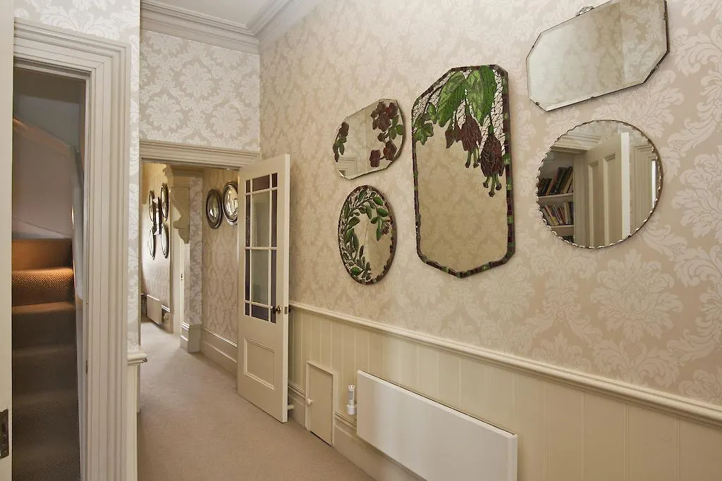 Lilac Rose Boutique Bed And Breakfast Christchurch
